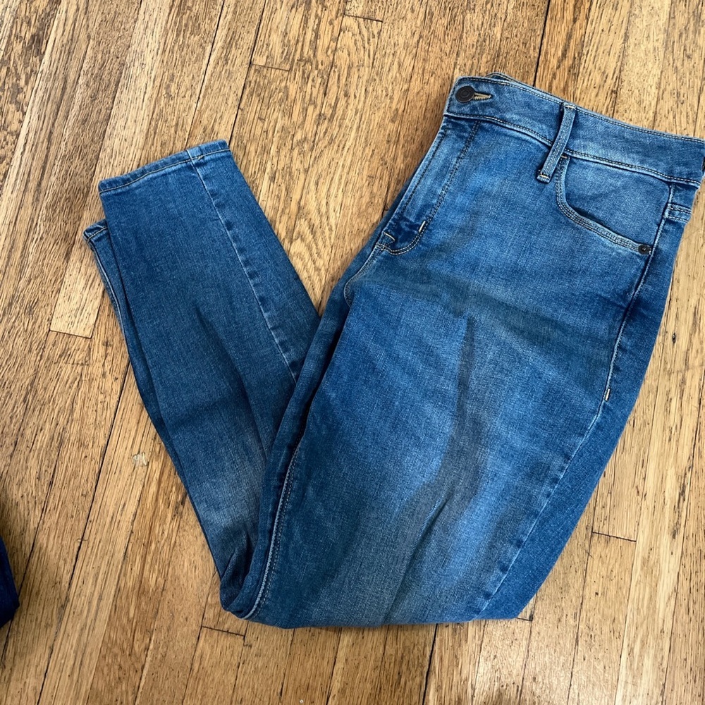 Old Navy rockstar skinny high rise jeans w/ secret slim pockets sizes 12 short